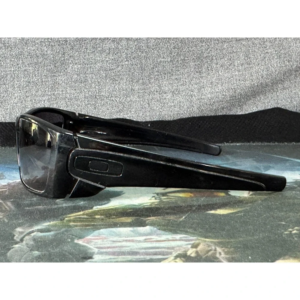 Oakley Fuel Cell Men's Polished Black Rectangle Sunglasses Frame Only 60-19-130